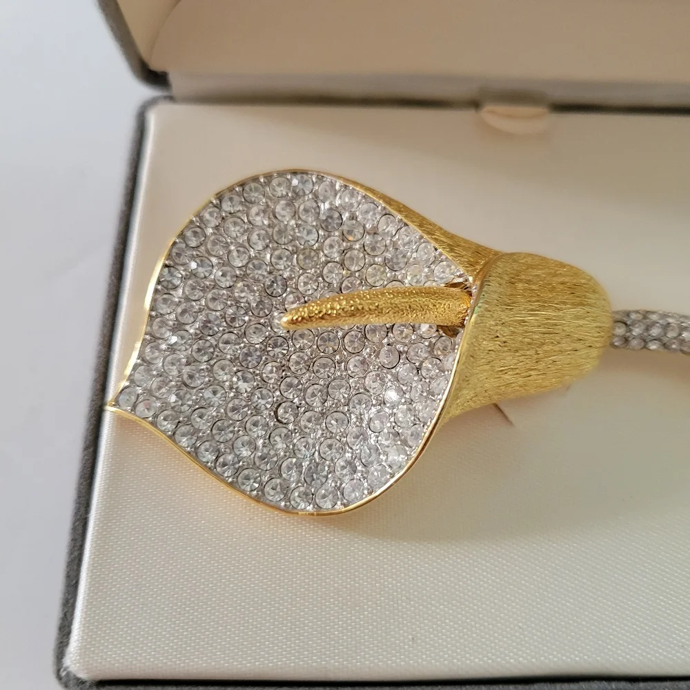 Nolan Miller Calla Lily Brooch In Box Crystals Goldtone